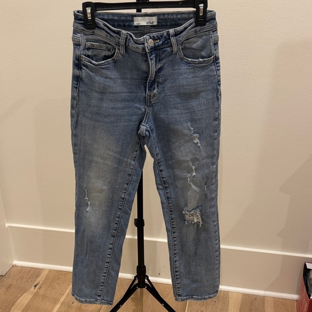 Vervet Distressed‎ Ankle Jeans in Blue